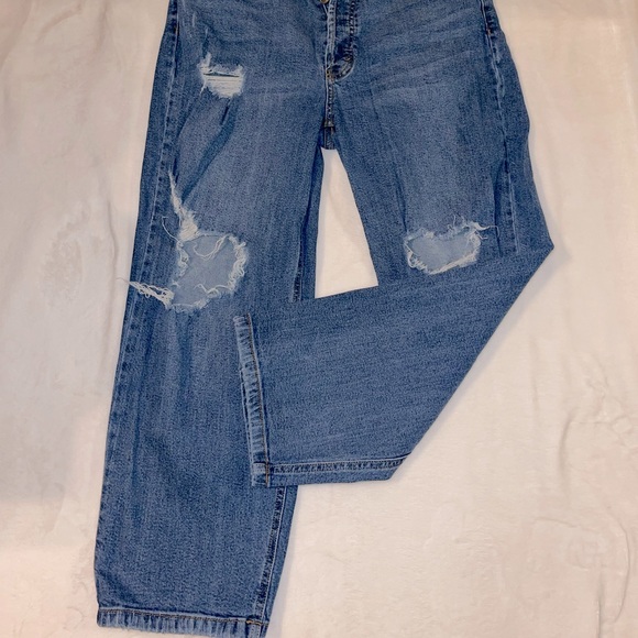 Jeansssssss - Picture 4 of 5